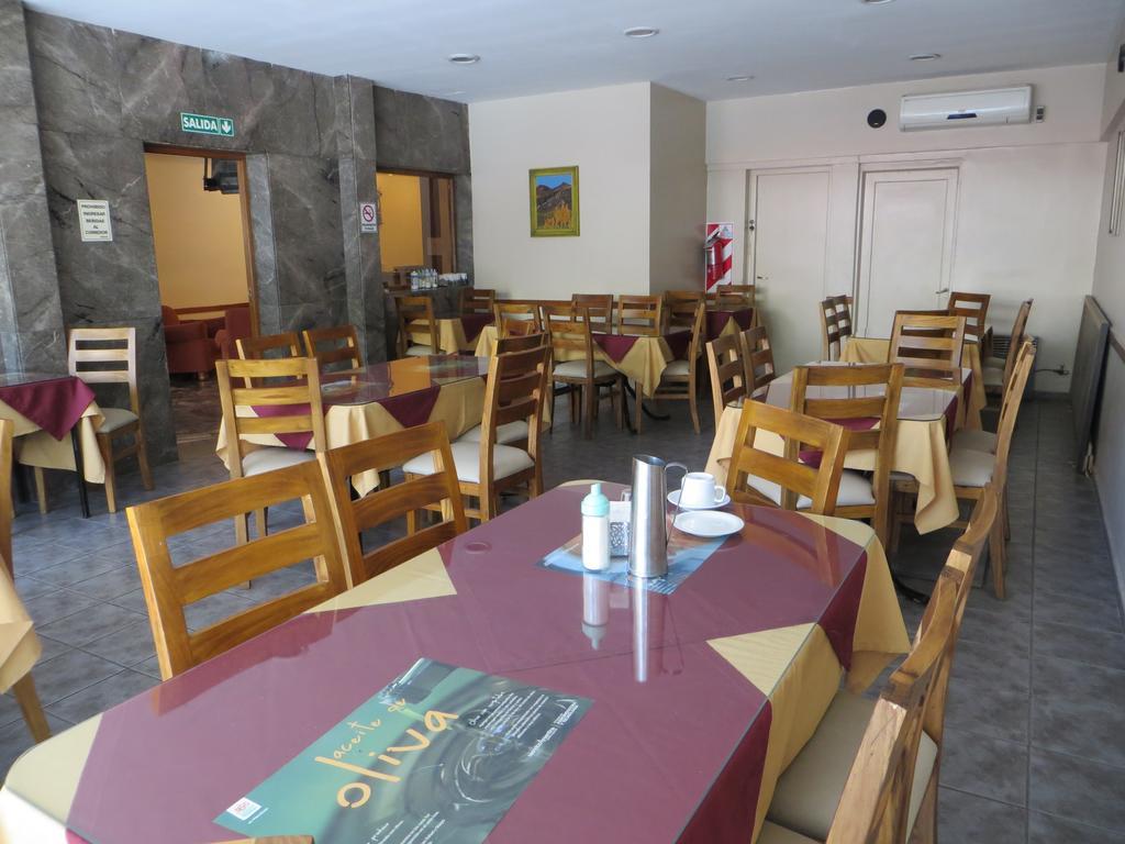 Hotel Margal Μεντόζα Εξωτερικό φωτογραφία