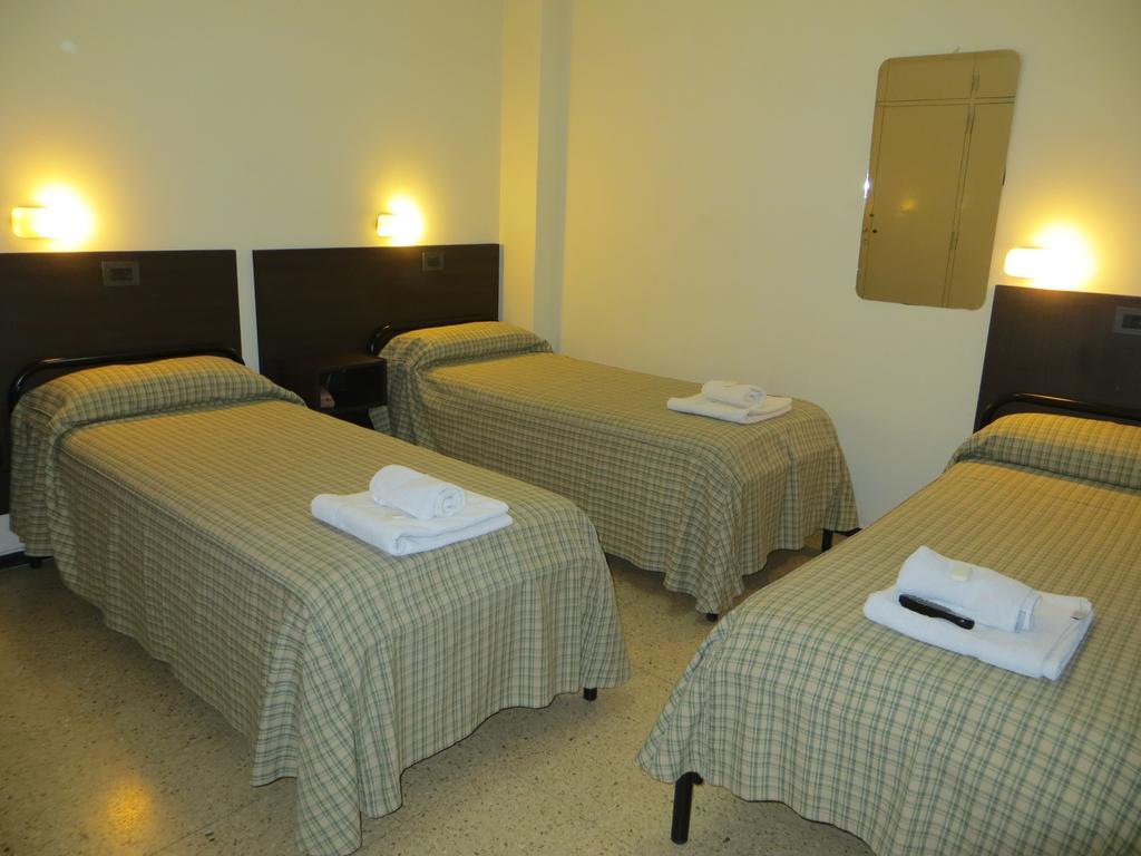 Hotel Margal Μεντόζα Εξωτερικό φωτογραφία